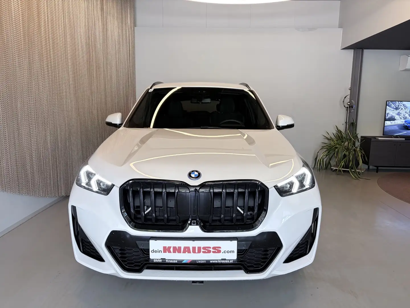 BMW X1 xDrive30e Weiß - 2