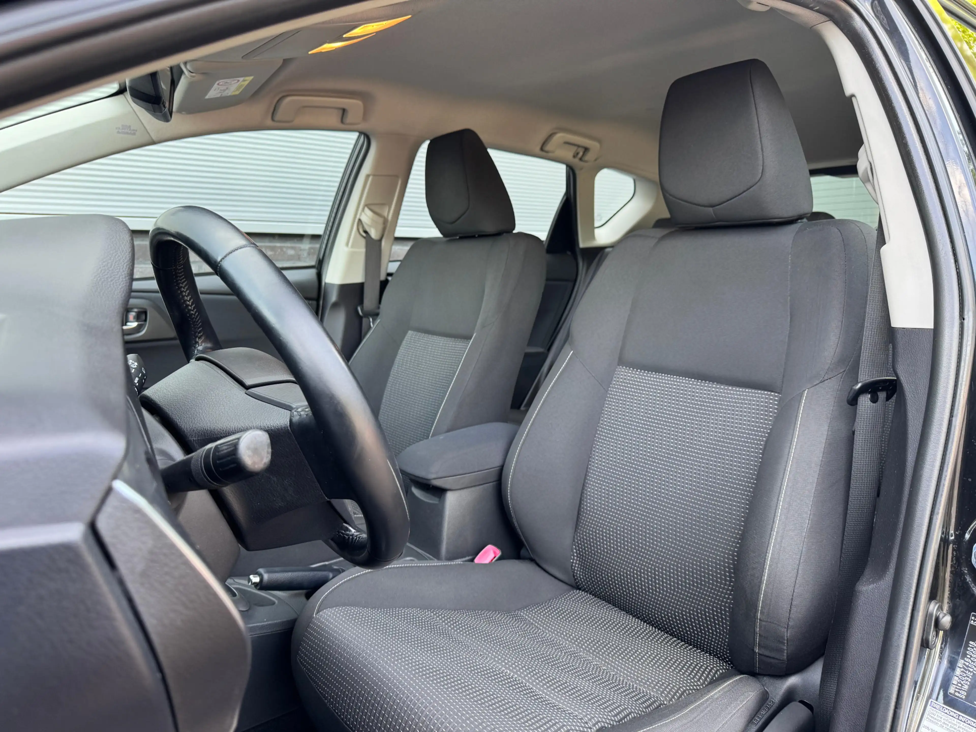 Toyota Auris 1.8 Hybrid Dynamic met Afneembare Trekhaak — photo 4