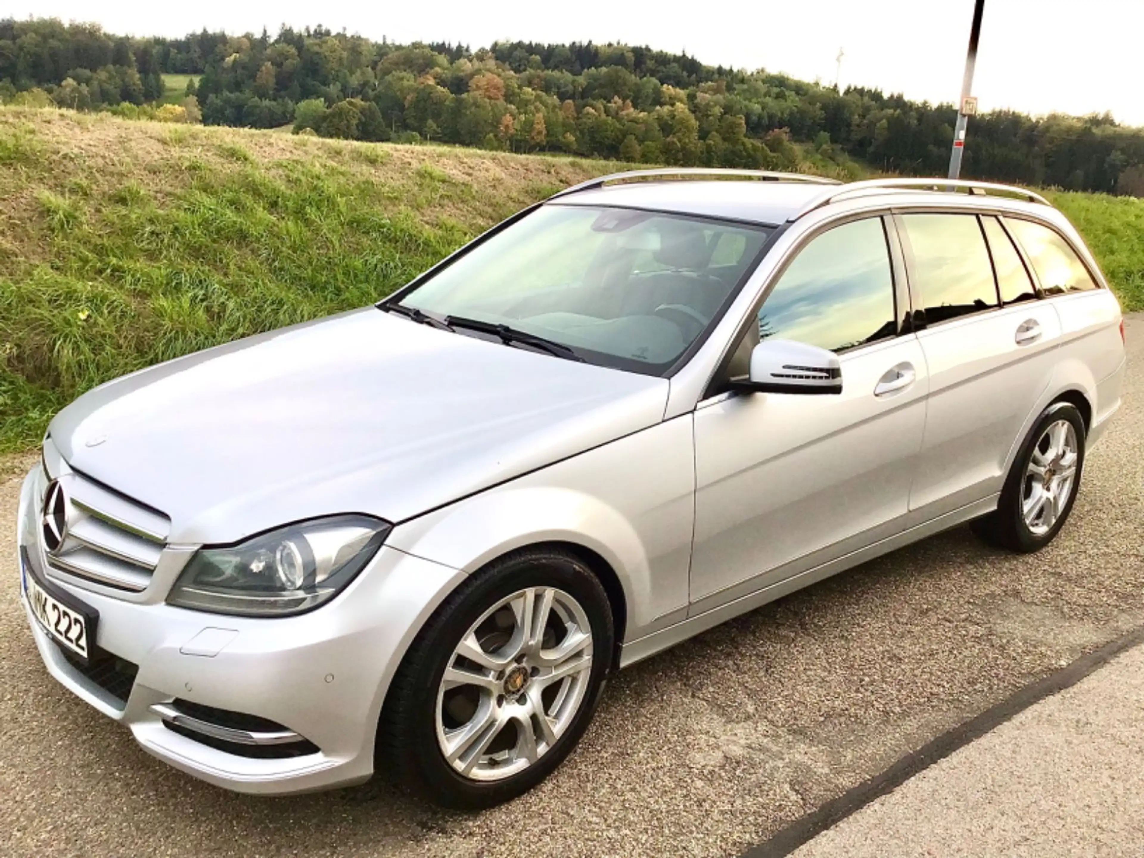 Mercedes-Benz C 250 CDI T 4Matic AVANTGARDE-NAVI*LEDER*BI-XENON*PDC*Multikontur-Sitze ! — photo 5