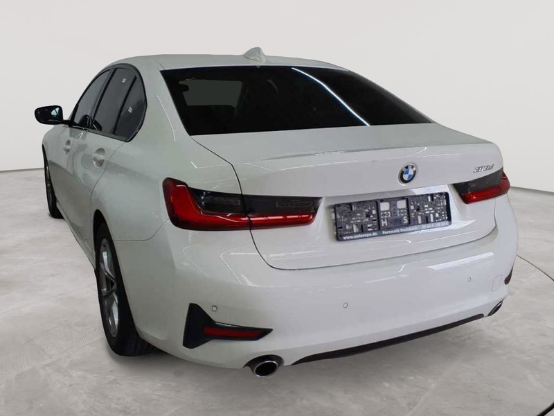 BMW 318 318d Aut. Sport Line AHK Harman/Kardon — photo 2