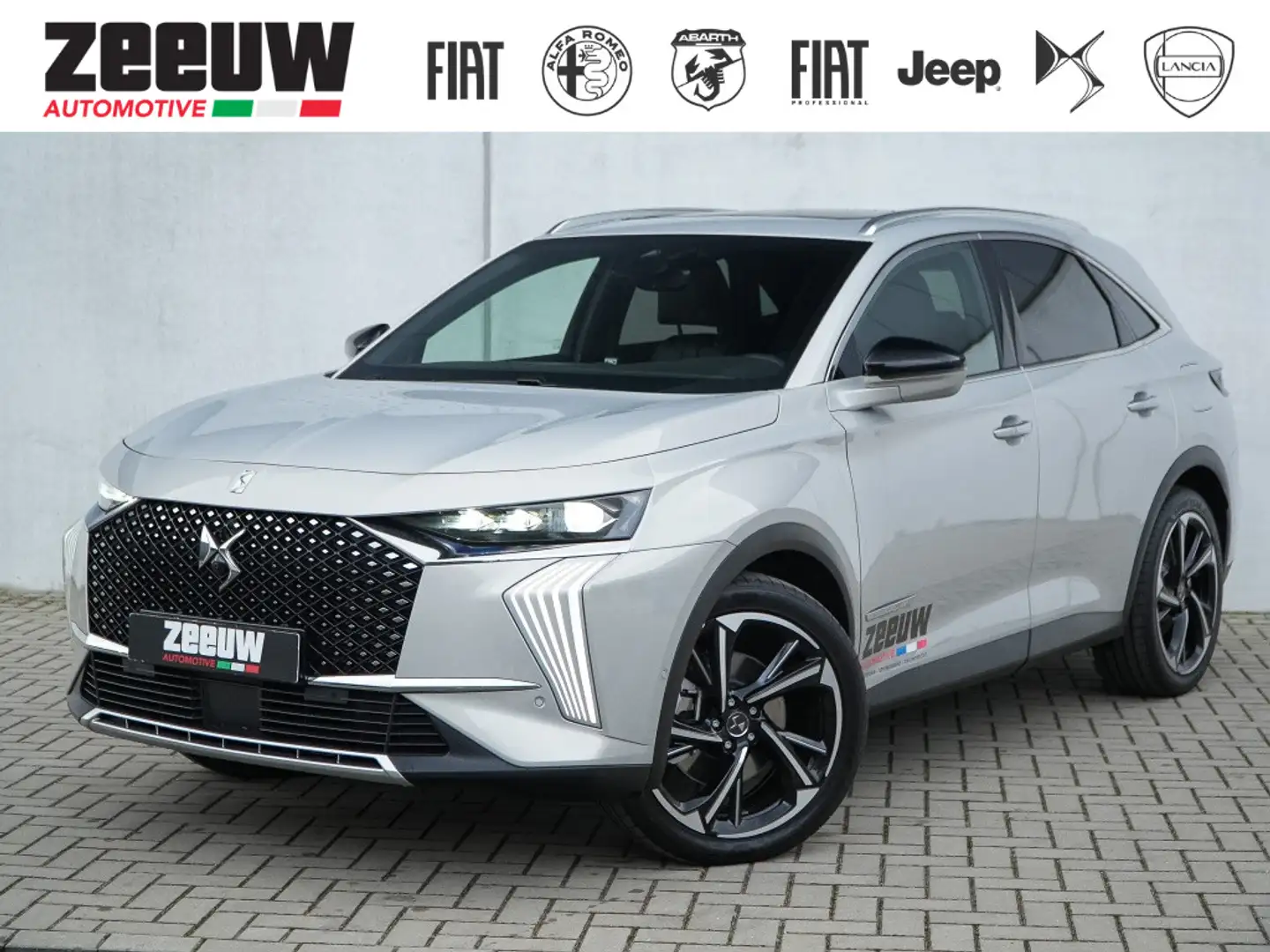 DS Automobiles DS 7 E-Tense 300 PK Hybrid 4x4 Antoine de Saint Exupéry Grey - 1
