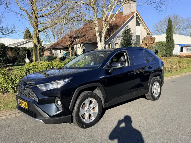 Toyota RAV 4 2.5 Hybrid 222PK AWD Leder•ACC•Navi