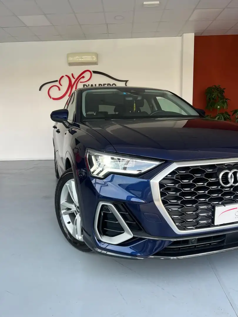 Audi Q3 SPB 35 TDI S tronic S line edition Blu/Azzurro - 2