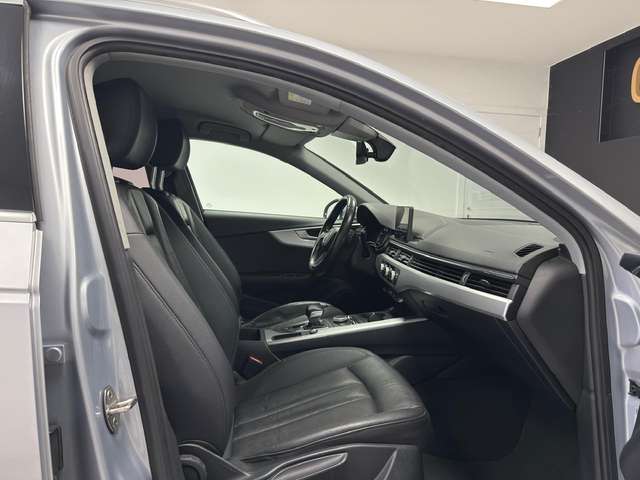 Audi A4 — photo 12