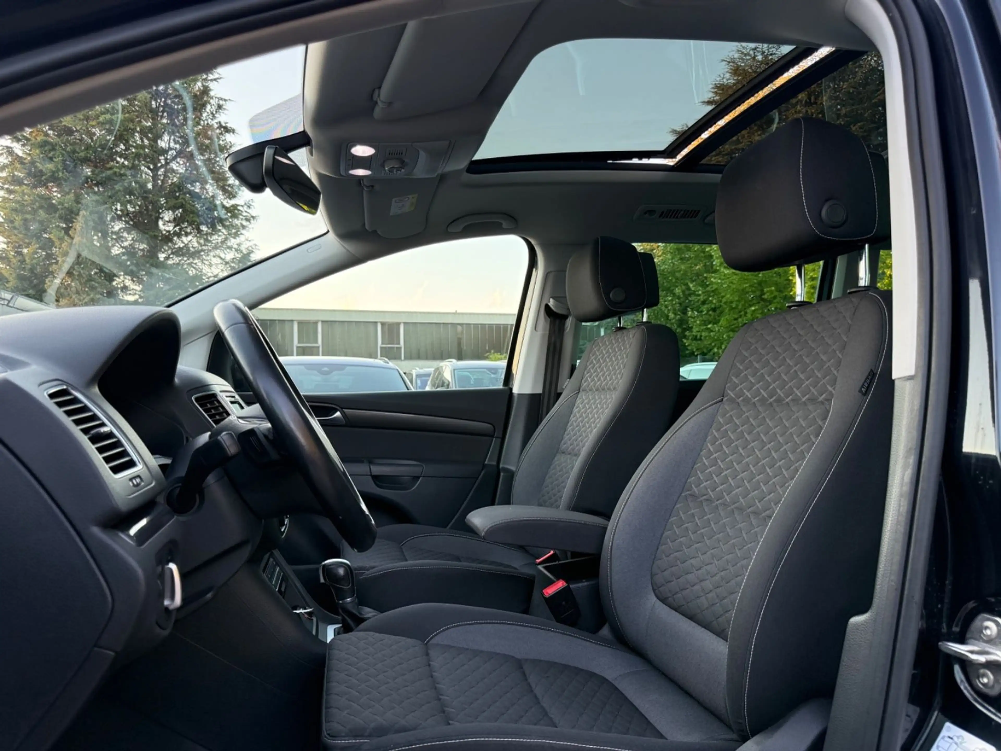 Volkswagen Sharan Join 2.0 TDI*DSG*7-Sitz*AHK*PANO*E-Türe* — photo 9