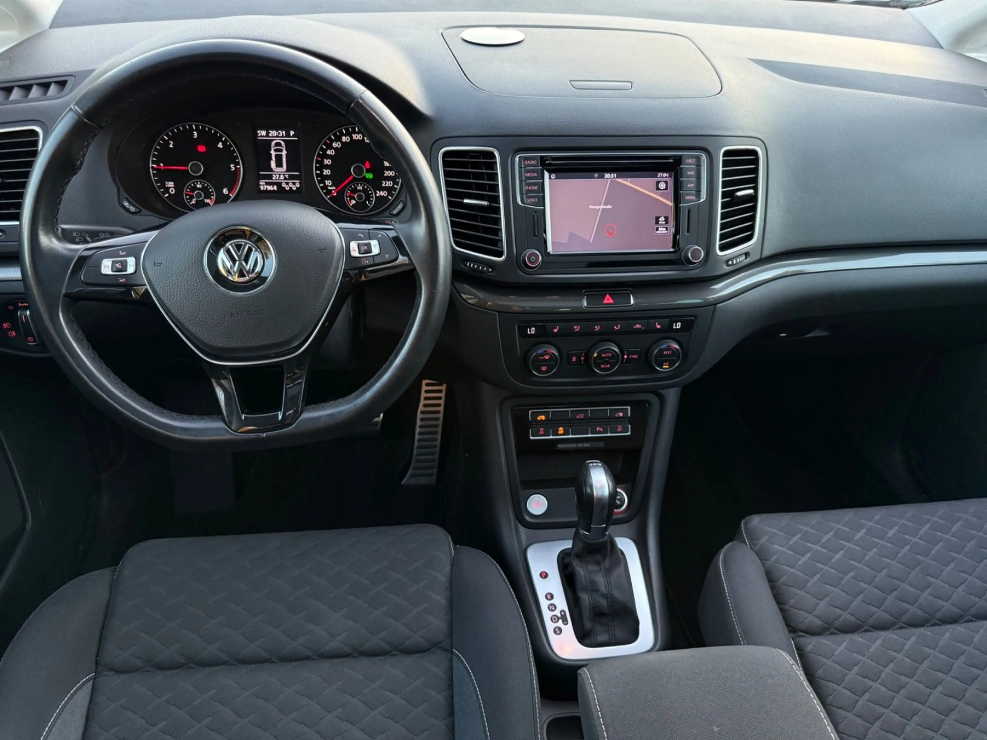 Volkswagen Sharan Join 2.0 TDI*DSG*7-Sitz*AHK*PANO*E-Türe* — photo 10