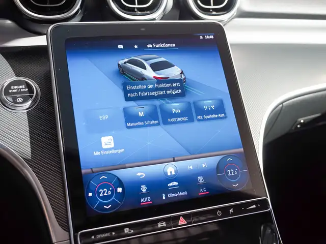 Mercedes-Benz C-Class view 21