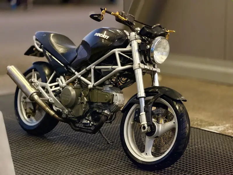 Ducati Monster 937