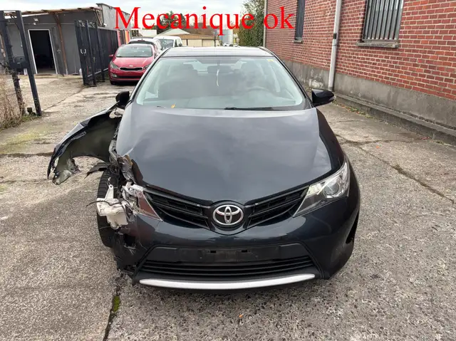 Toyota Auris Auris 1.33i VVT-i mecanique ok