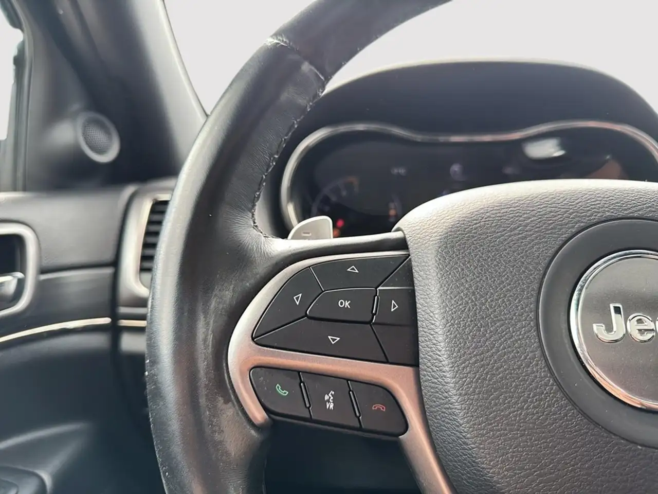 Jeep Grand Cherokee снимка Jeep Grand Cherokee
