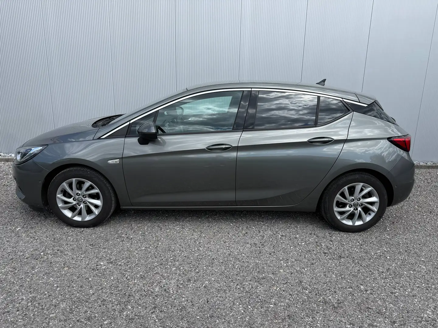 Opel Astra Astra 1,2 Turbo Direct Injection Elegance Elegance Grau - 2