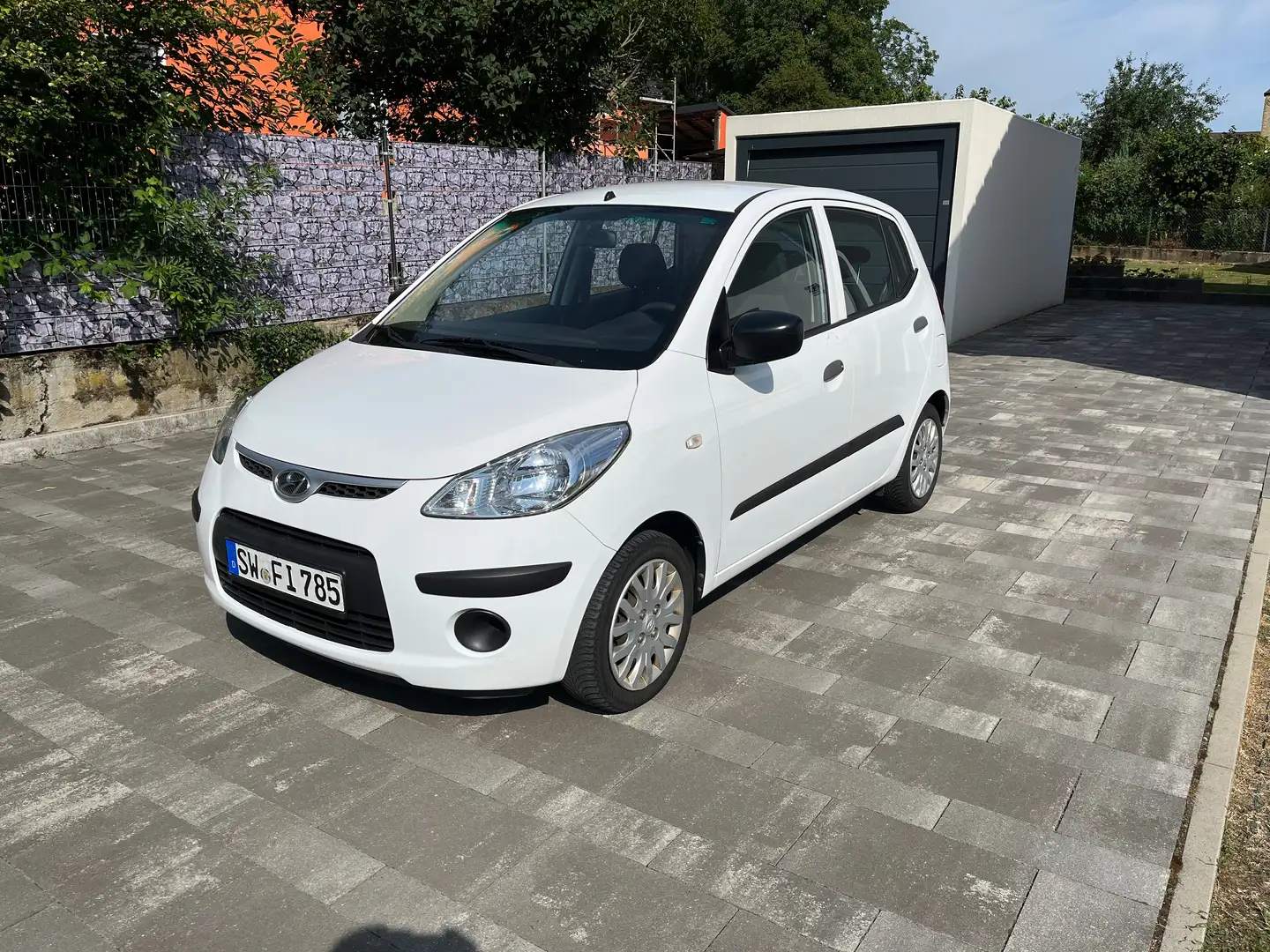 Hyundai i10 i10 1.1 Style Weiß - 1