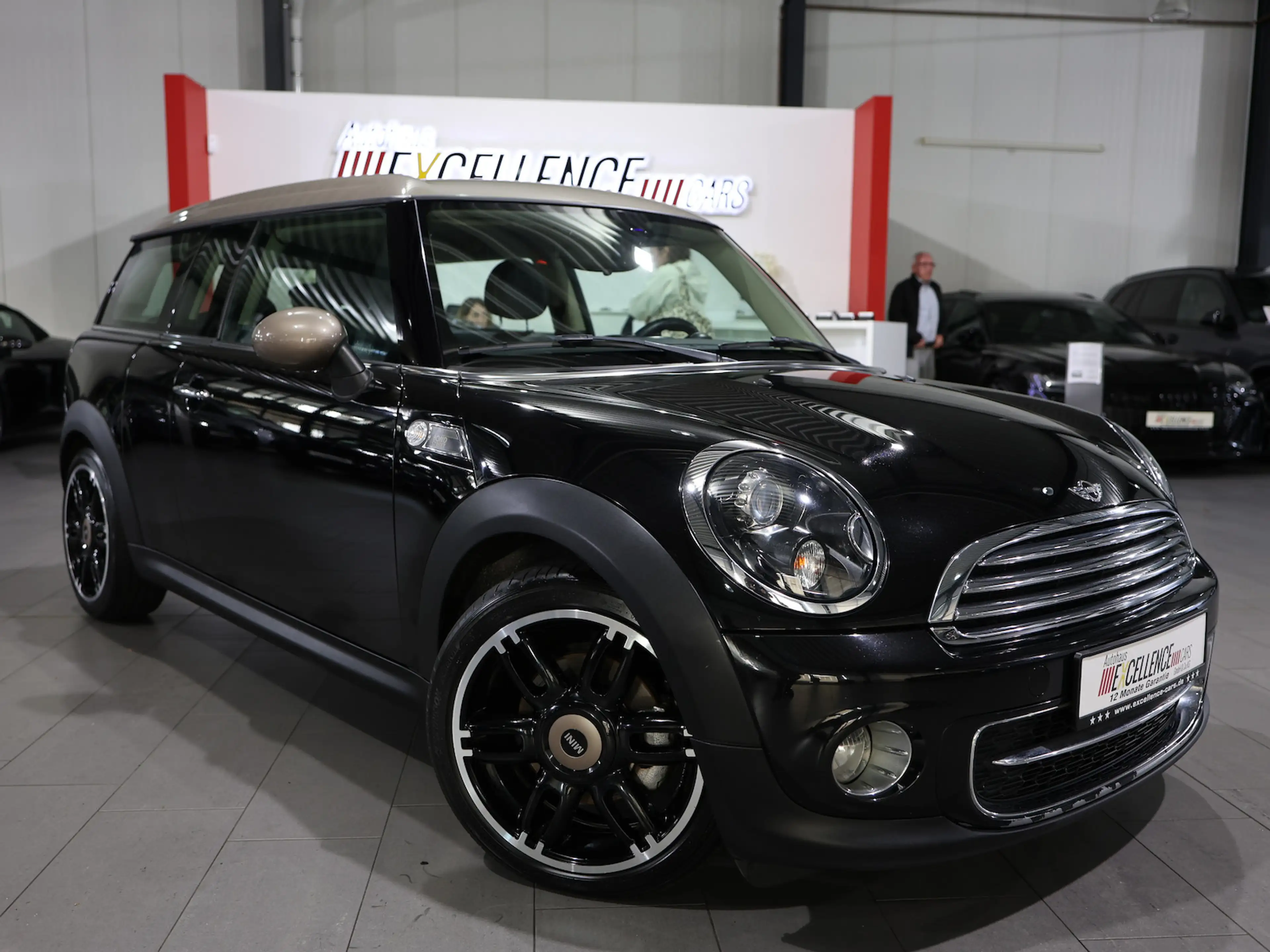MINI Cooper D Clubman BOND-STREET / 5-SITZER / XENON — photo 2