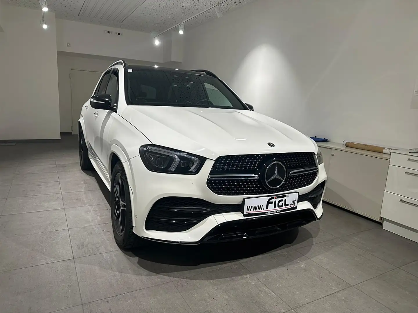 Mercedes-Benz GLE 350 d Coupé 4MATIC Aut. Weiß - 2