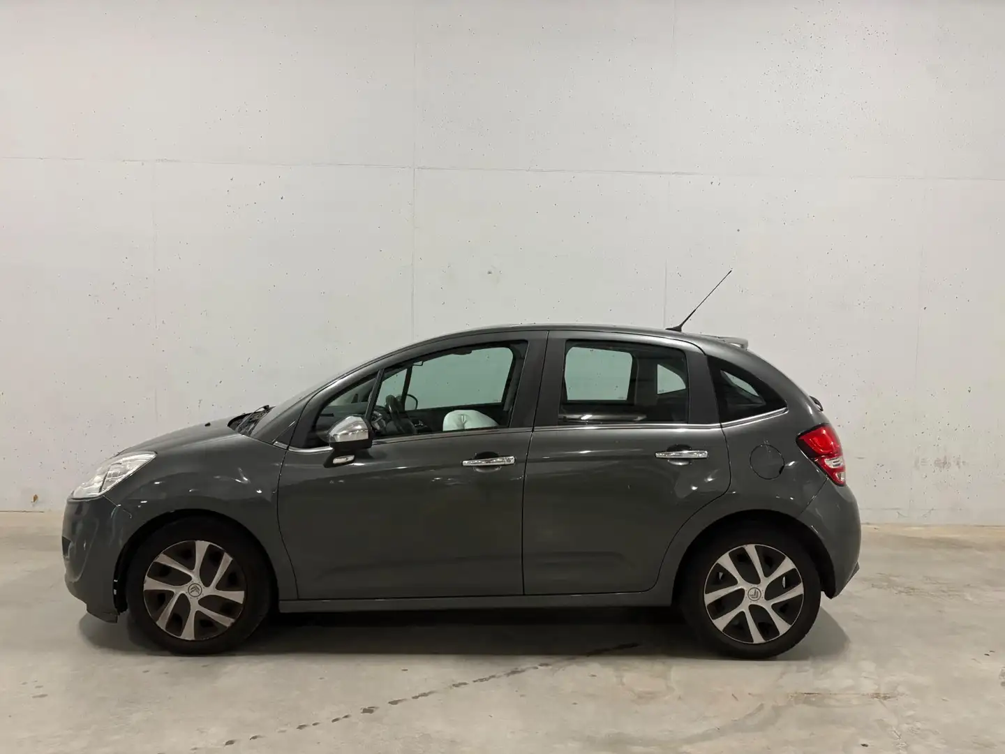 Citroen C3 1.6 e-HDi Collection Pano Navi Clima Cruise APK NA Grijs - 2