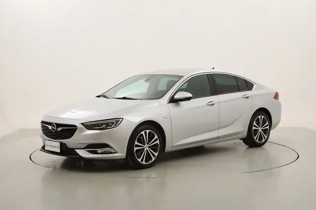 Opel Insignia Grand Sport Innovation AT6 1.6 Diesel 136CV
