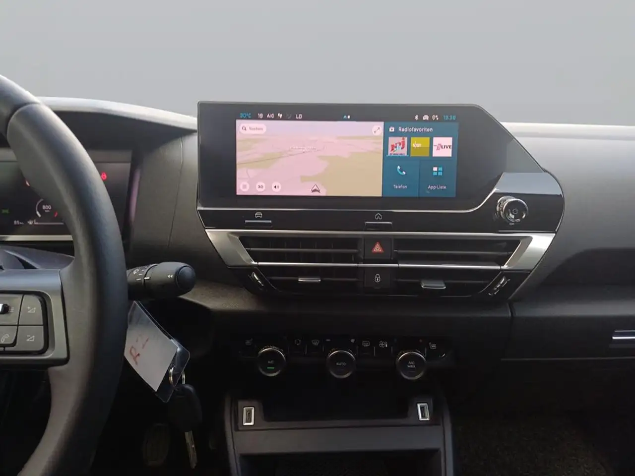 Citroen C4 PureTech 130 S&S Feel Pack 13