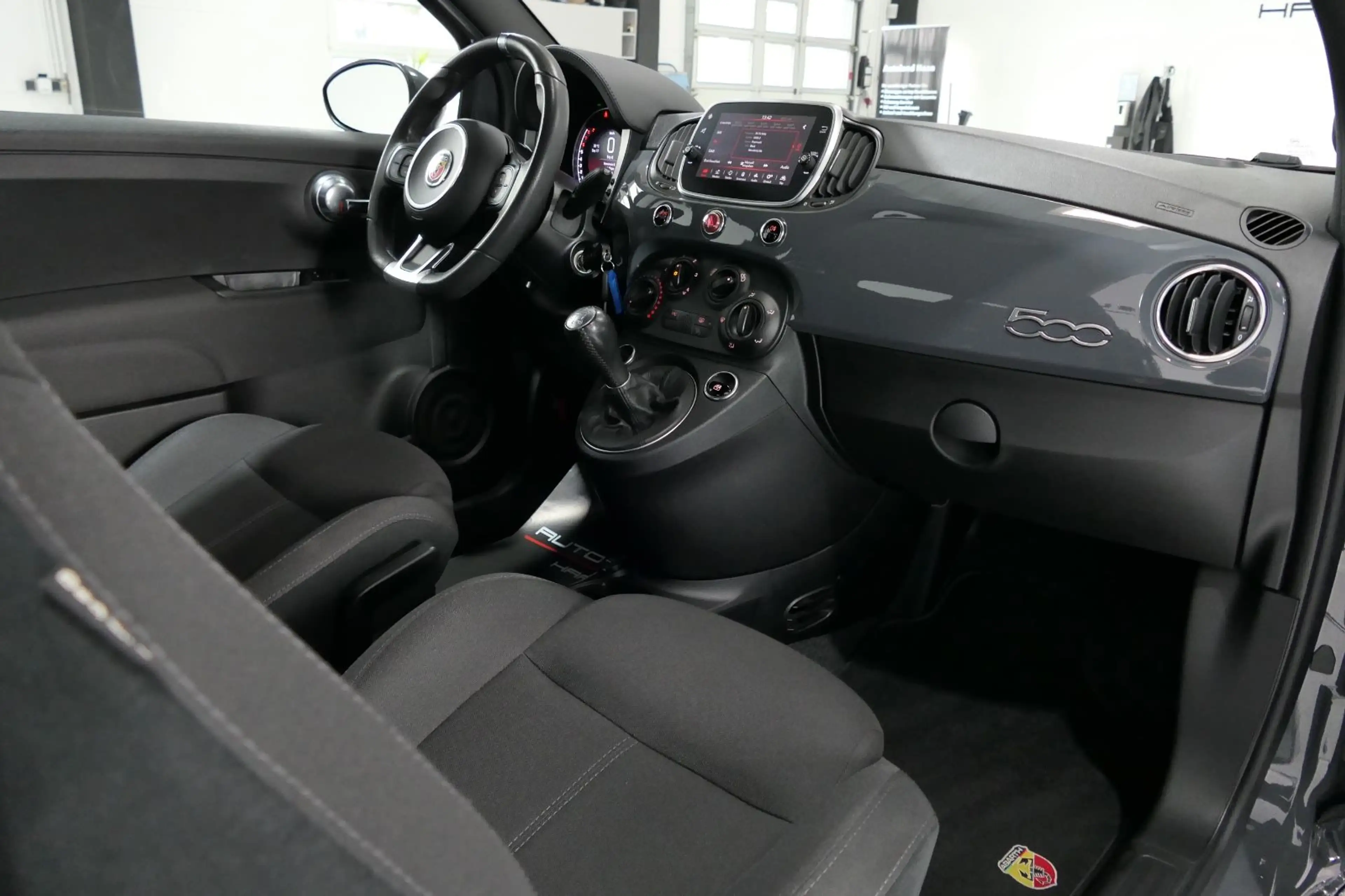Abarth 595C *Klima*Uconnect*PDC*DAB*LM17" Touring*1.Hd* — photo 13