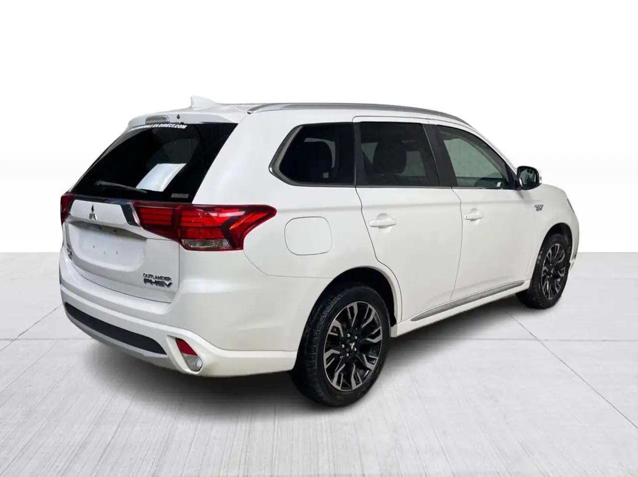 Mitsubishi Outlander снимка Mitsubishi Outlander