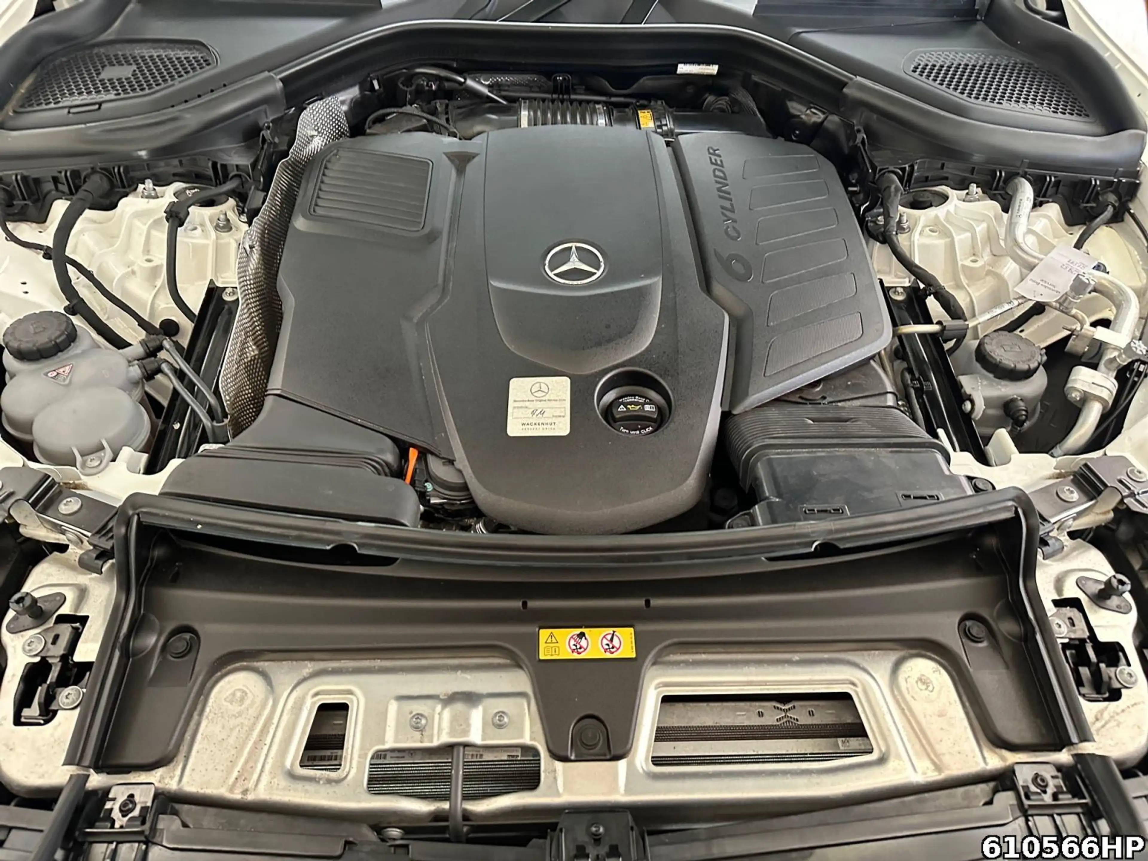 Mercedes-Benz GLC 450 d 4M AMG Line Pano Night 360 Kamera AHK — photo 7