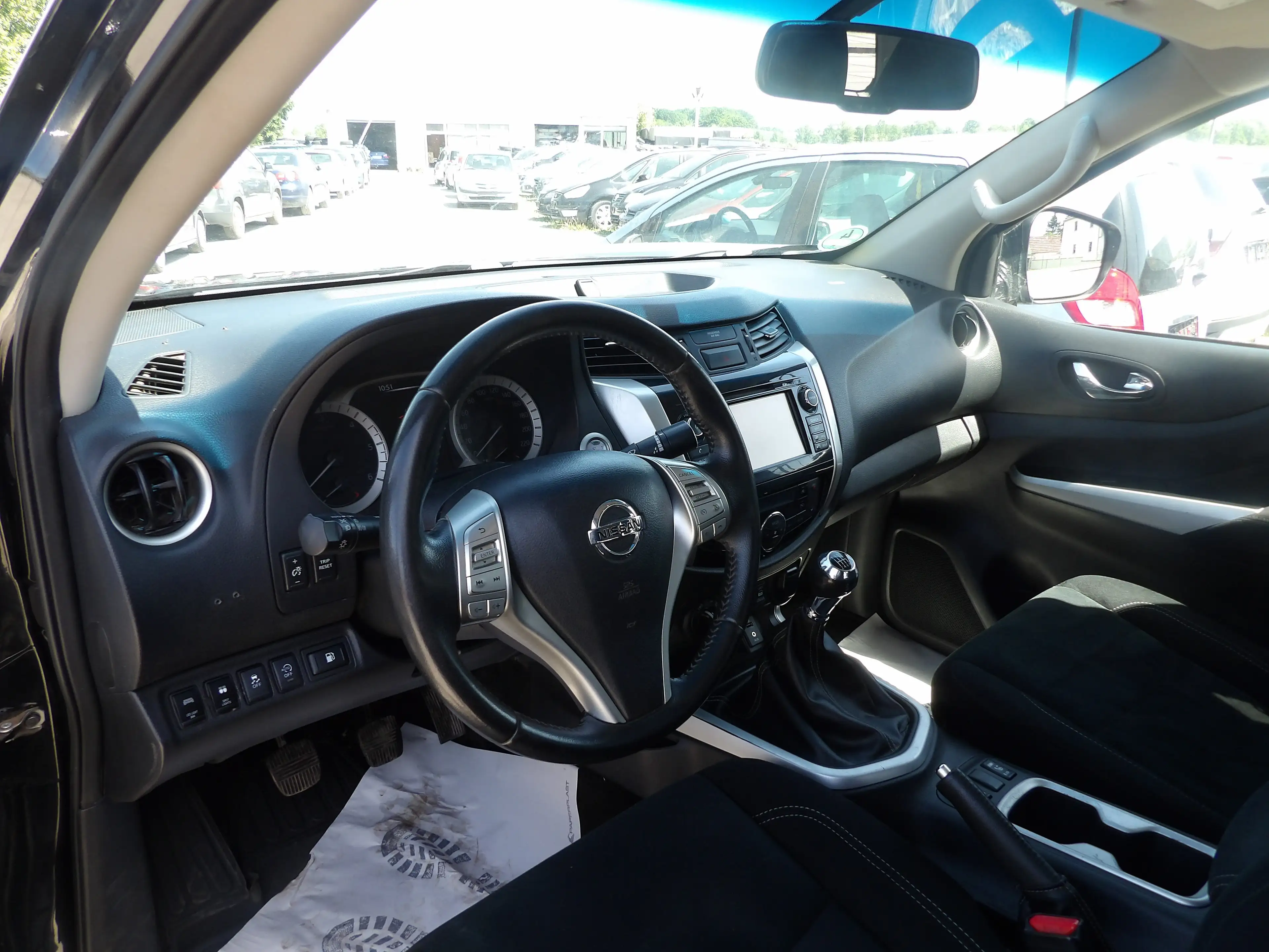 Nissan NP300 Double Cab 4x4, Klima, 3500kg Anhängelast — photo 7