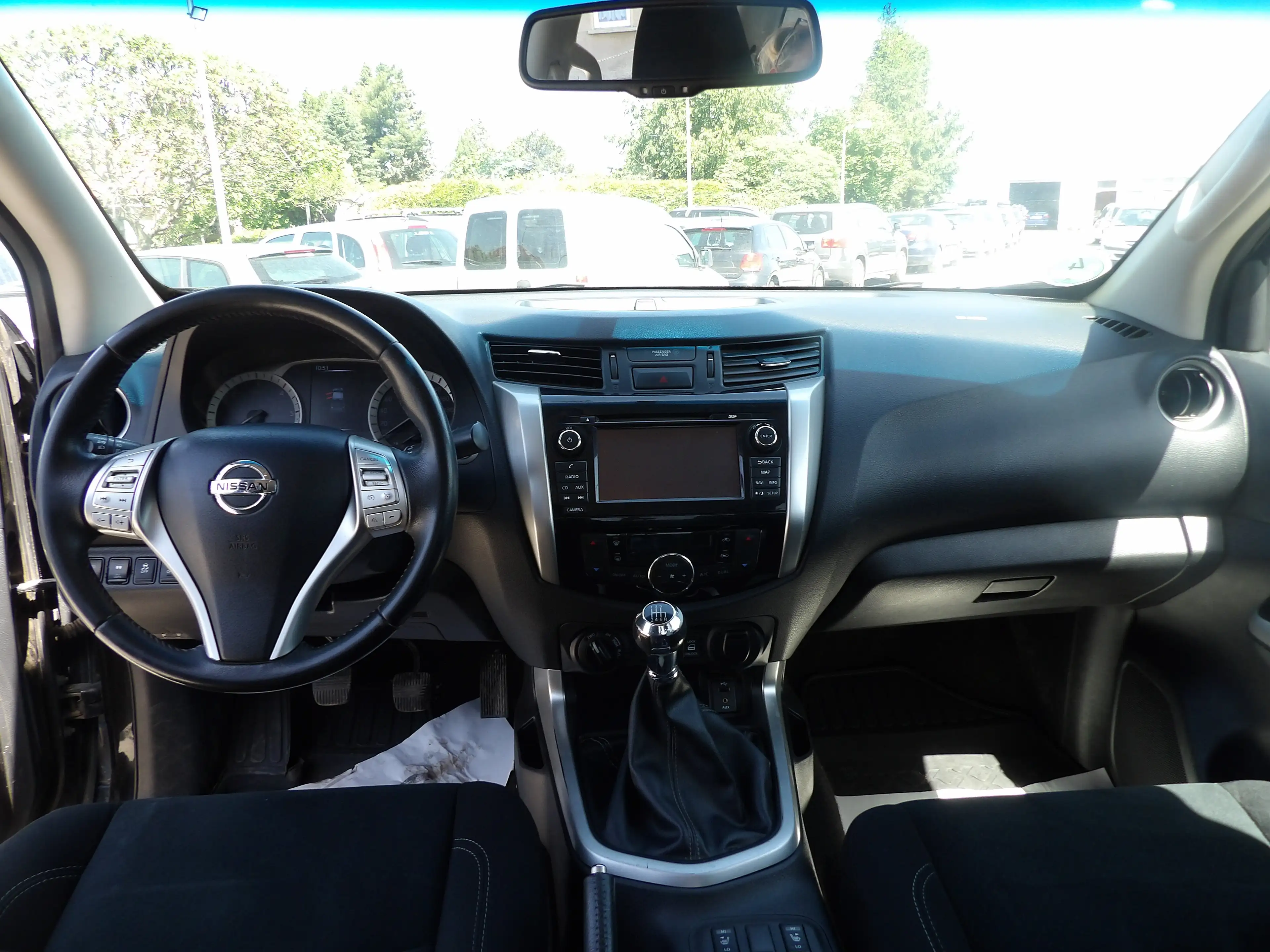 Nissan NP300 Double Cab 4x4, Klima, 3500kg Anhängelast — photo 10