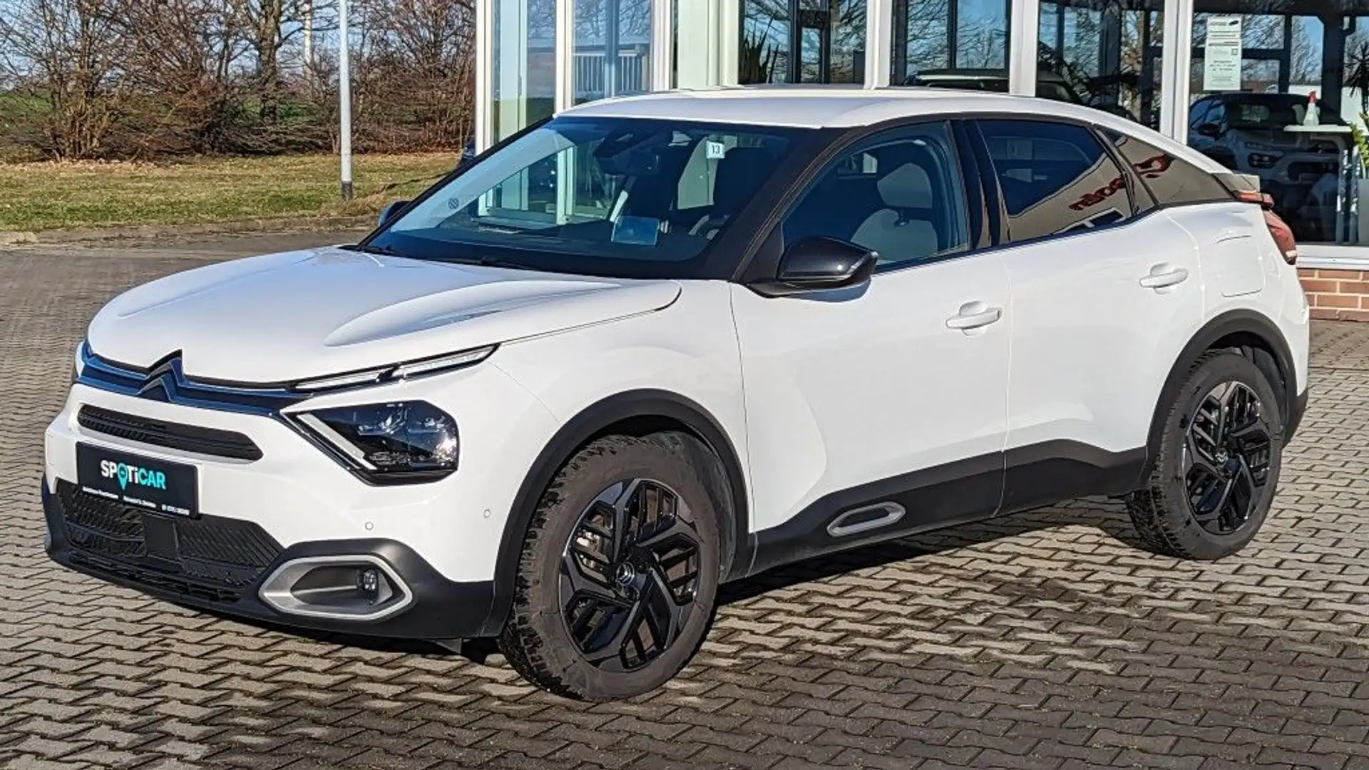 Citroen C4 PureTech 130 Stop&Start SHINE Blanc - 1