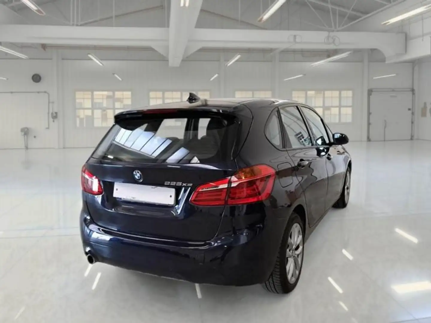 BMW 225 225xe Active Tourer iPerformance auto Černá - 2