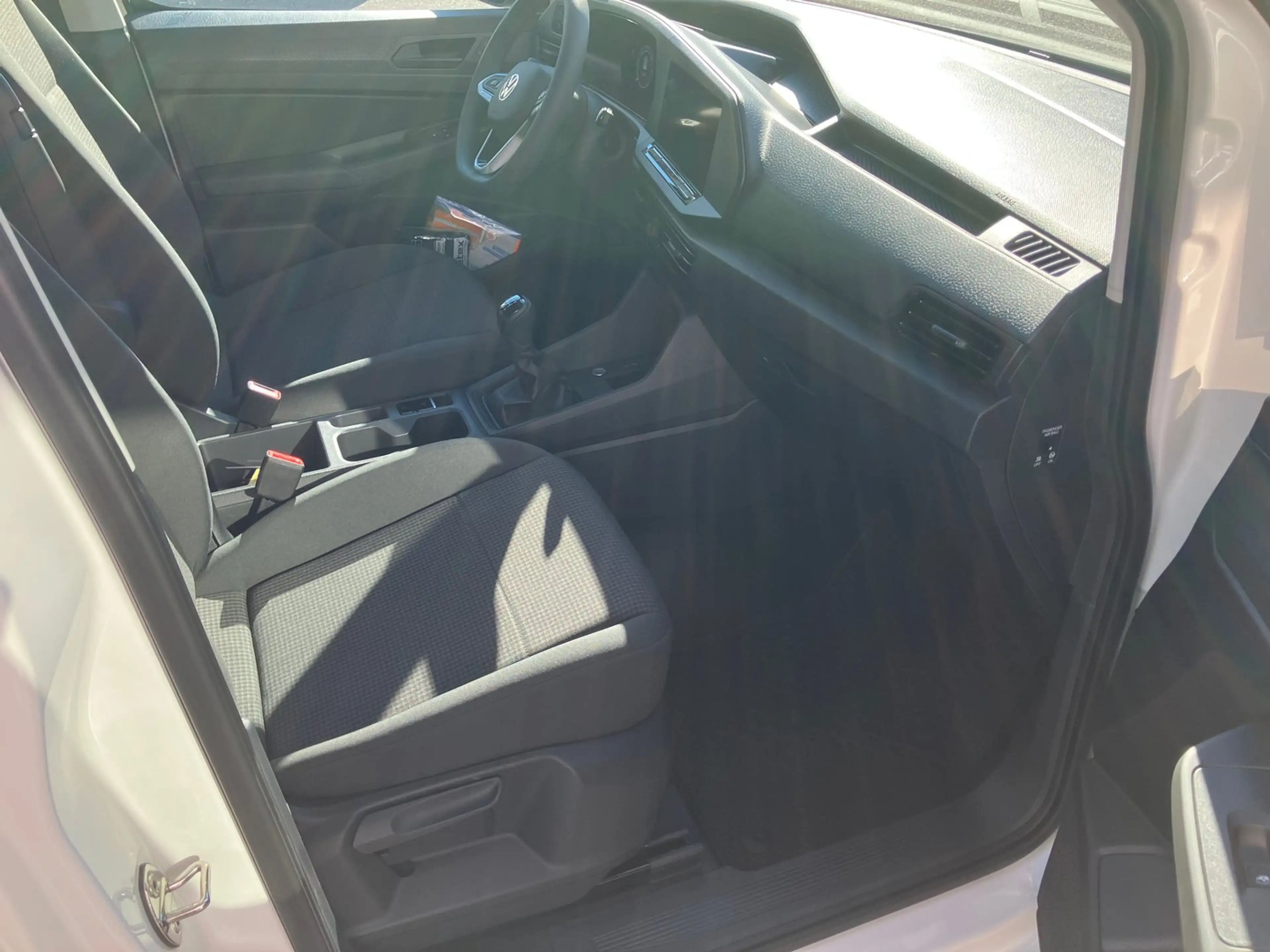 Volkswagen Caddy Cargo TDI — photo 6