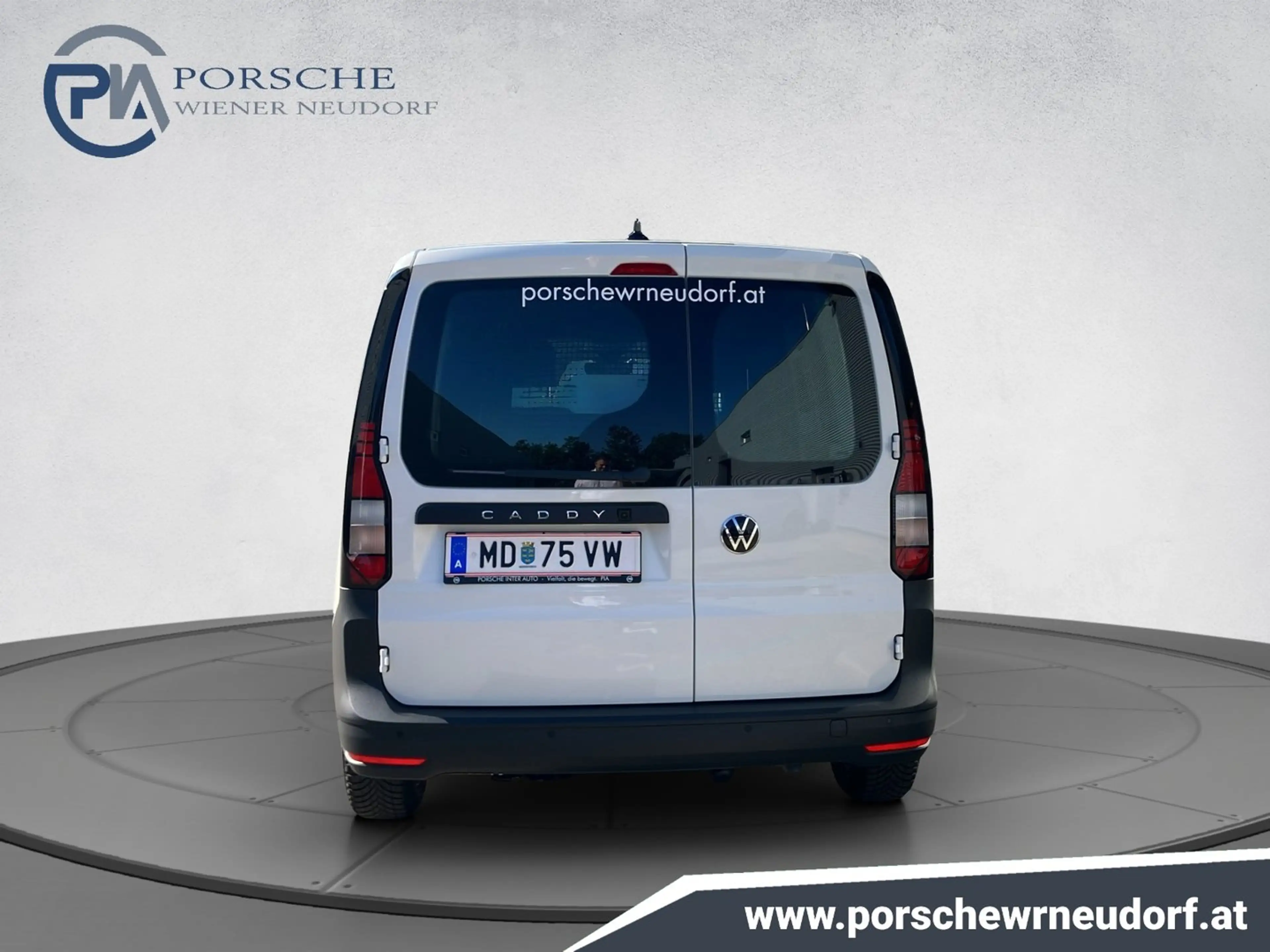 Volkswagen Caddy Cargo TDI — photo 4
