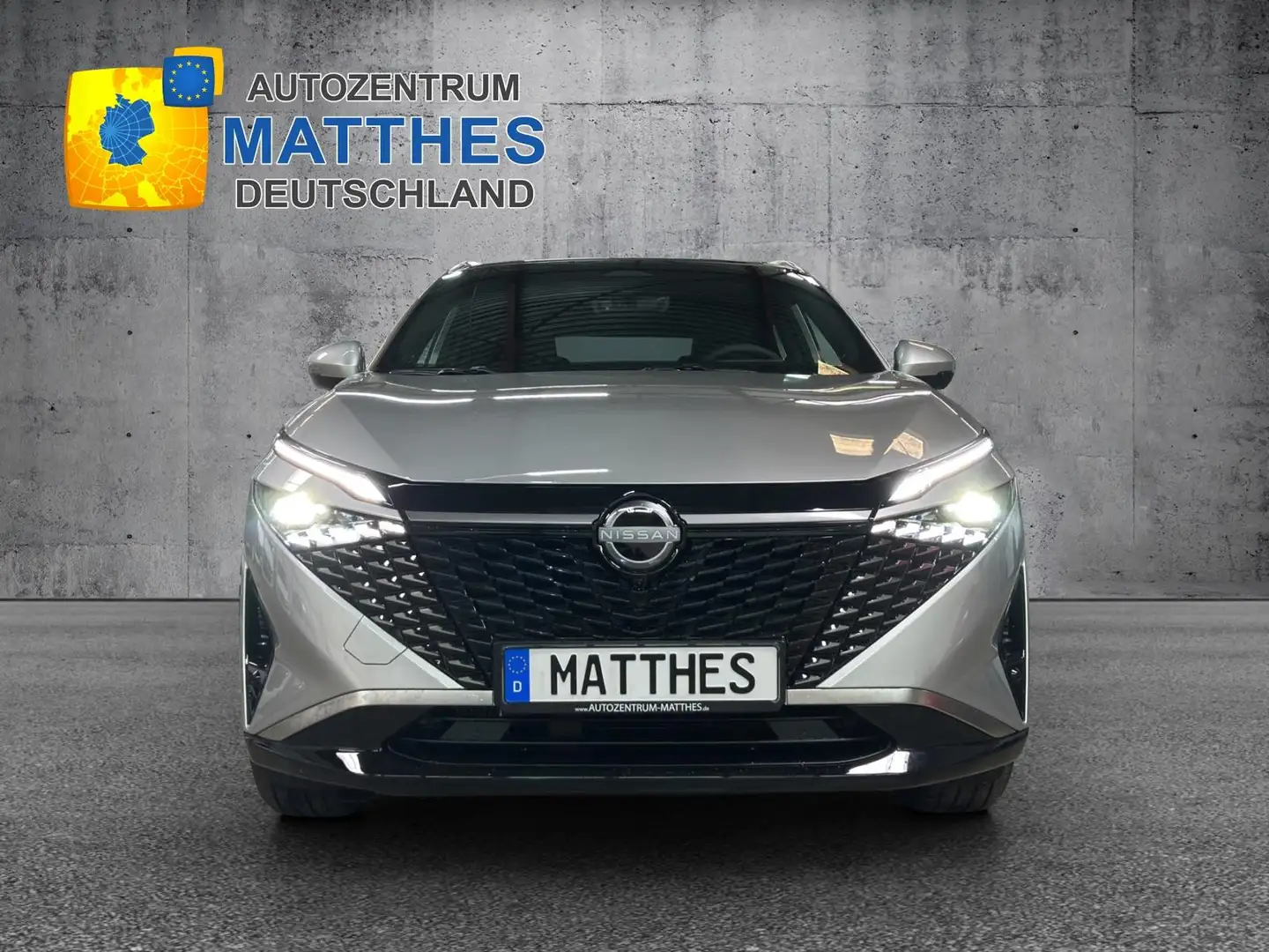 Nissan Qashqai Tekna 4x4 MJ25 SOFORT! Leder E-Heck NAVI Pano W... Silber - 2