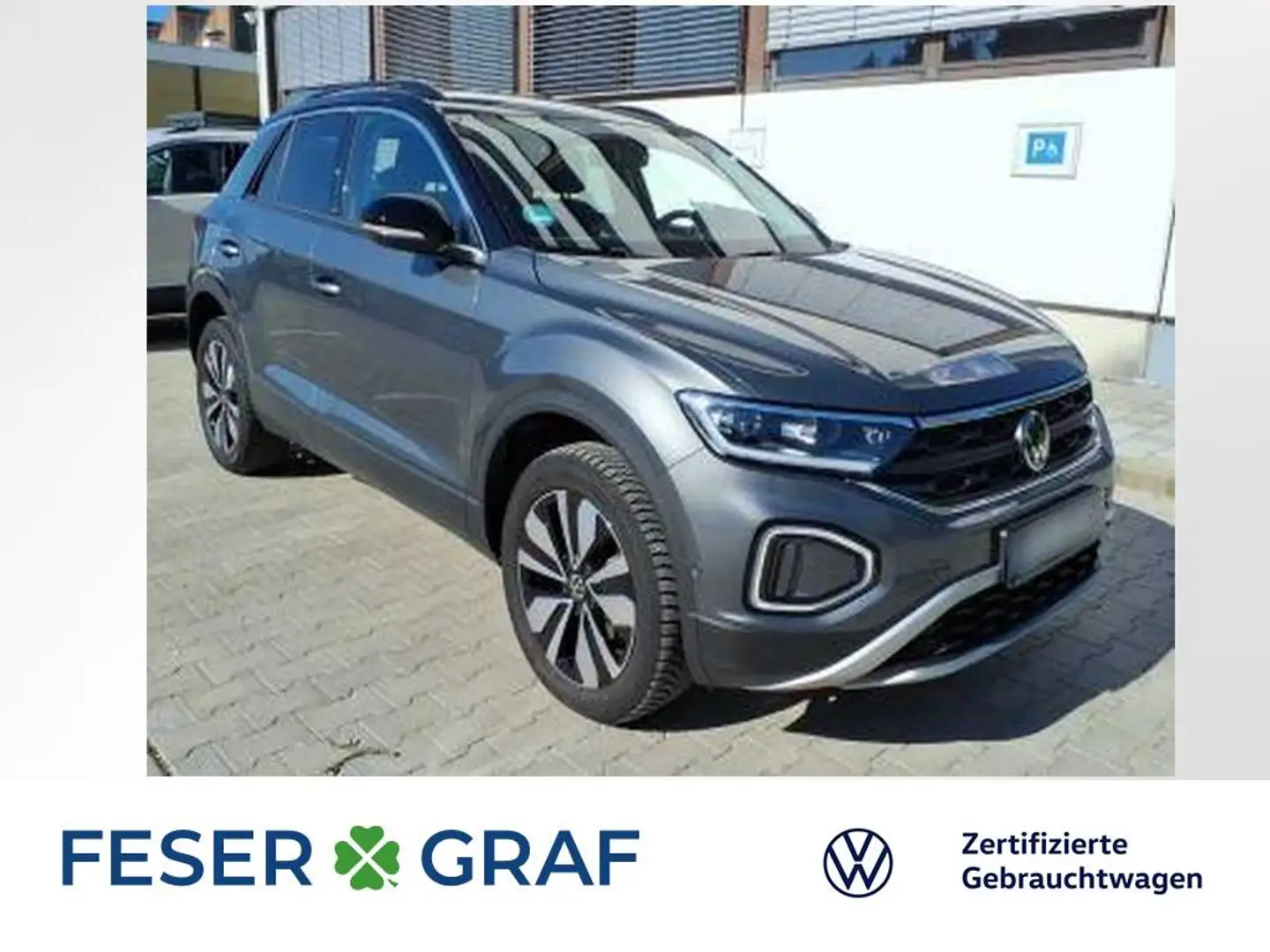 Volkswagen T-Roc Move 1.5 TSI DSG Navi AHK LED ParkAssist Grau - 1