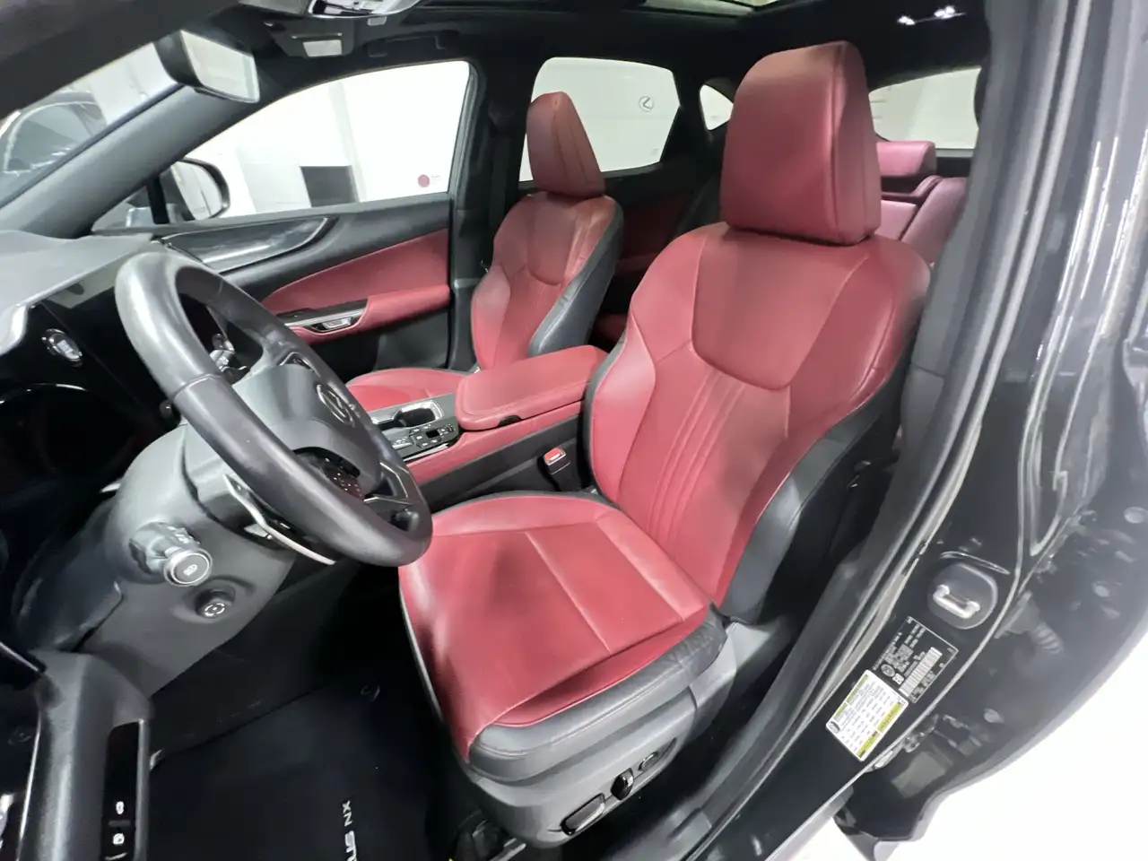 Lexus NX fotografie Lexus NX