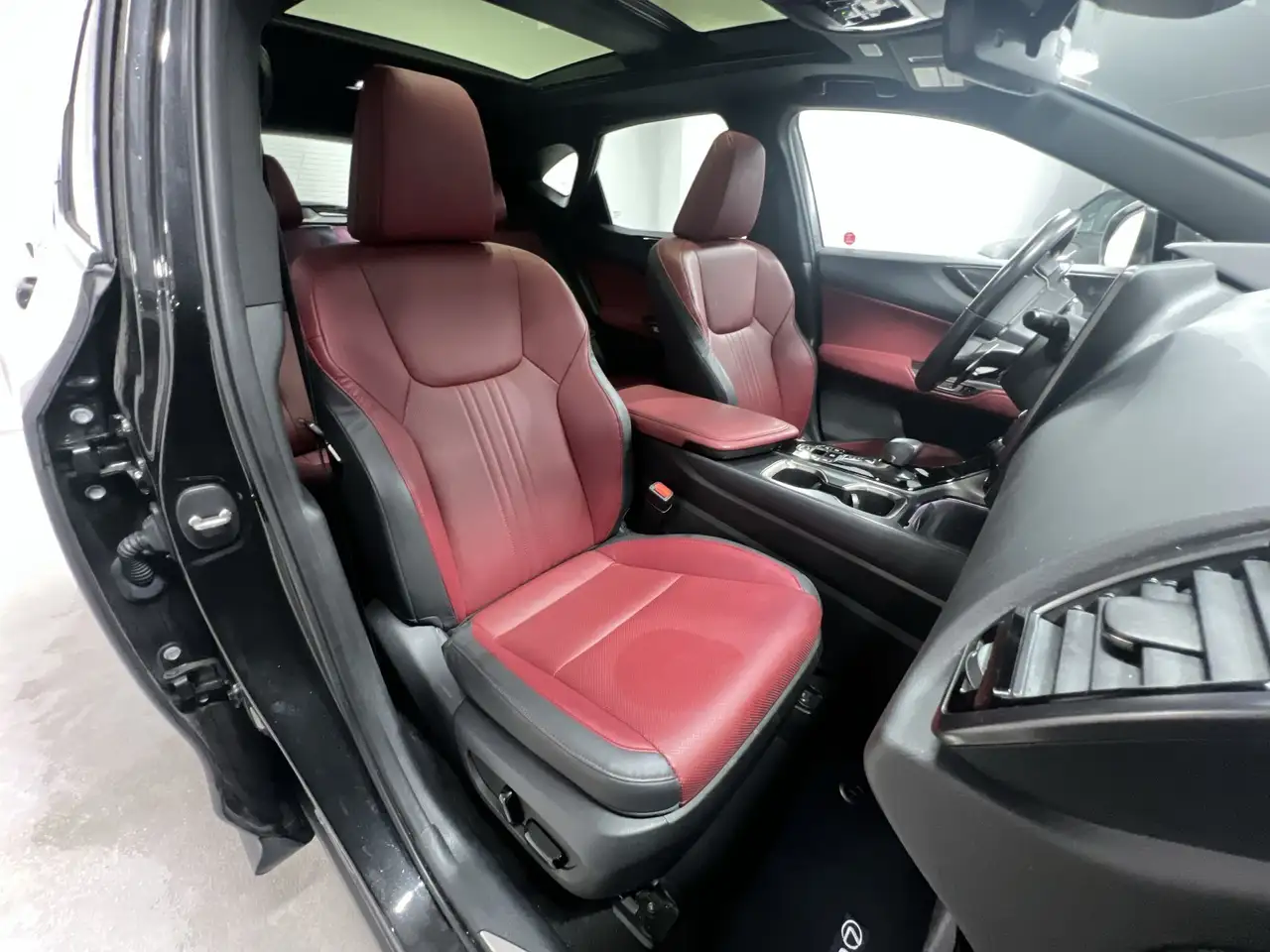 Lexus NX fotografie Lexus NX