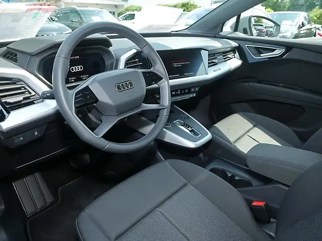 Audi Q4 E-Tron view 8