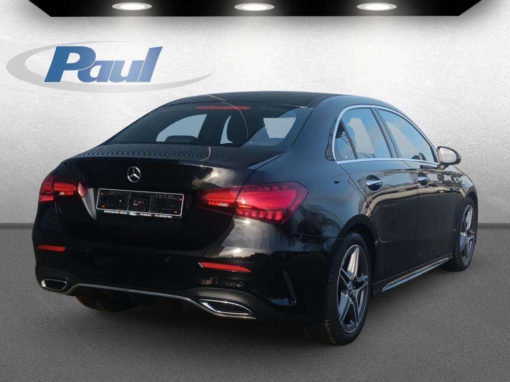 Mercedes-Benz A 220