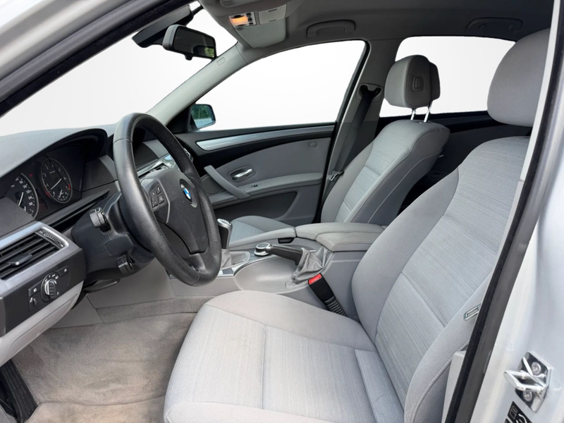 BMW 523 i *Scheckheft*2.Hd*Navi*PDC* — photo 13
