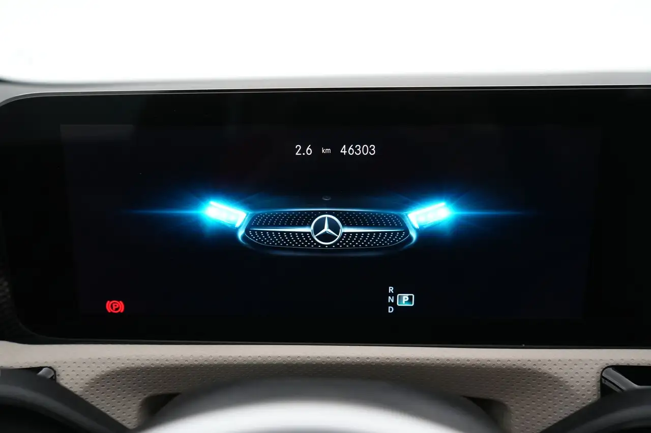 Mercedes-Benz A-Class 200dA Luxury Line LEDER/CUIR LED GPS PDC CAM Verw., миниатюра 14