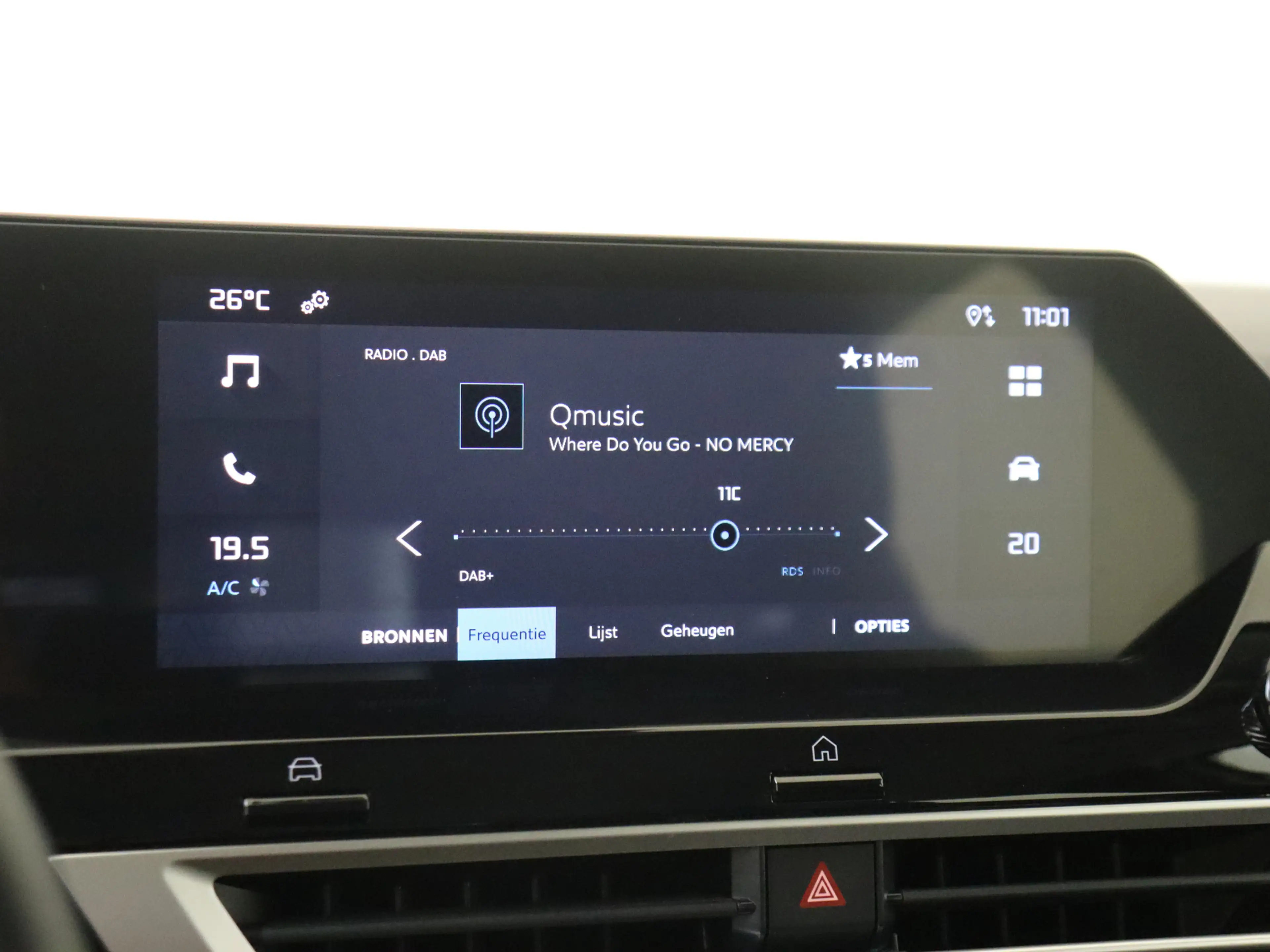 Citroen E-C4 Electric You 50 kWh — photo 15