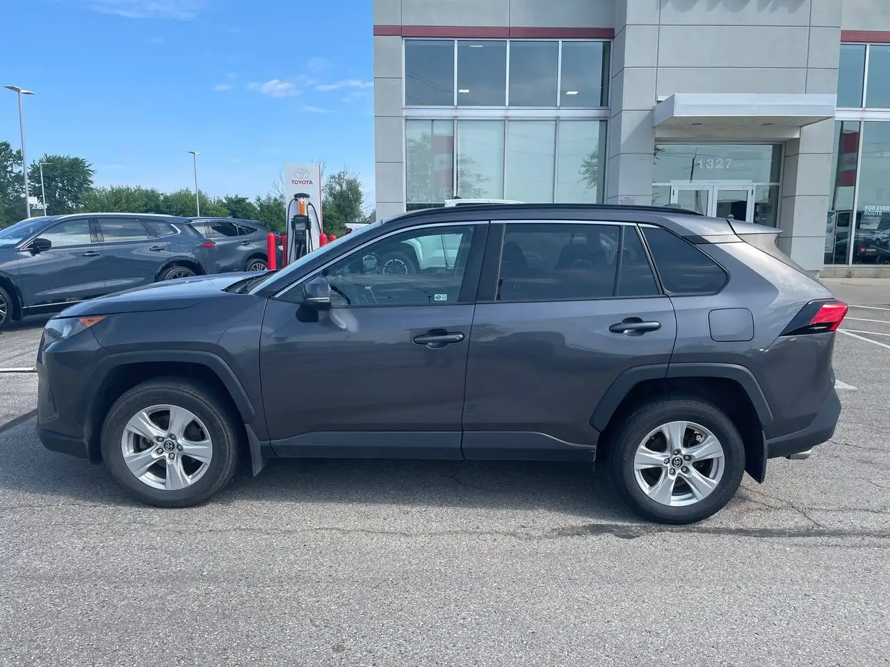 Toyota RAV 4 снимка Toyota RAV 4