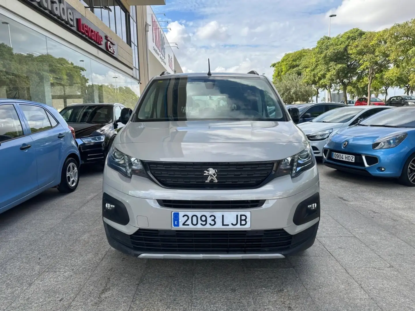 Peugeot Rifter 1.5BlueHDi S&S Long GT Line 130 Beige - 2