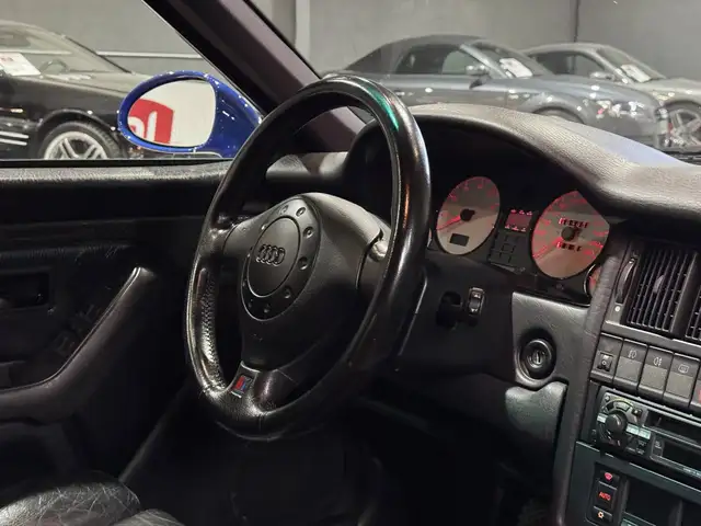 Audi RS2 view 11