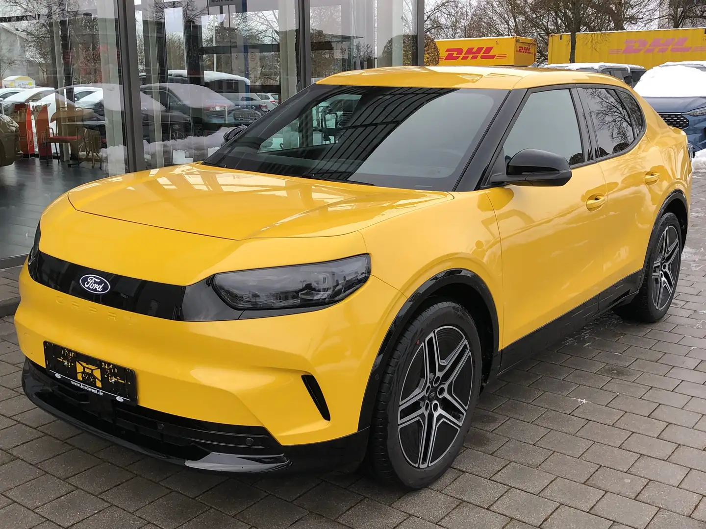 Ford Capri 666 Capri RWD Extended Range 77 kWh Jaune - 2