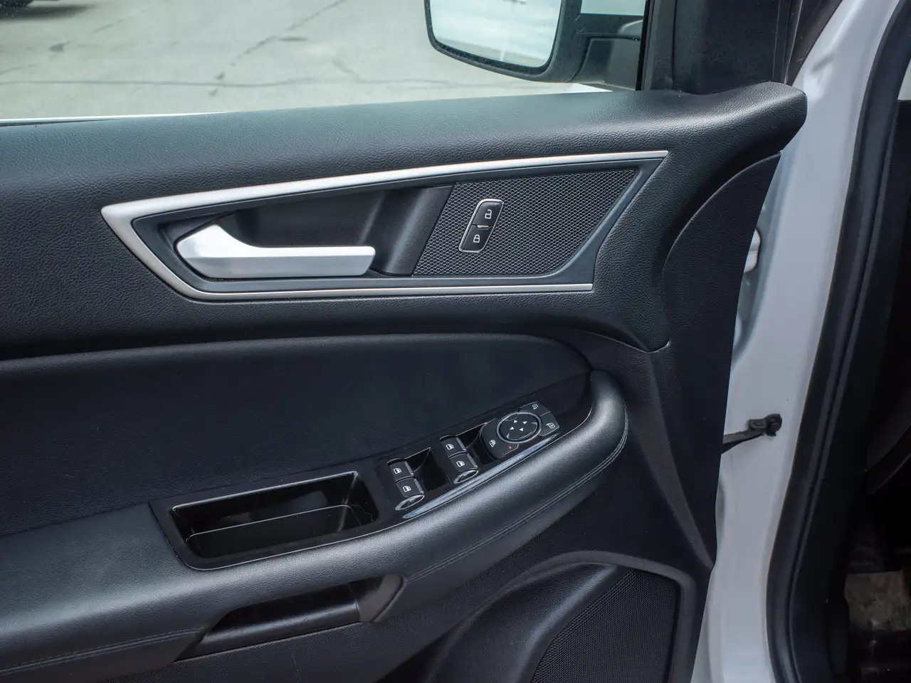 Ford Edge photo Ford Edge
