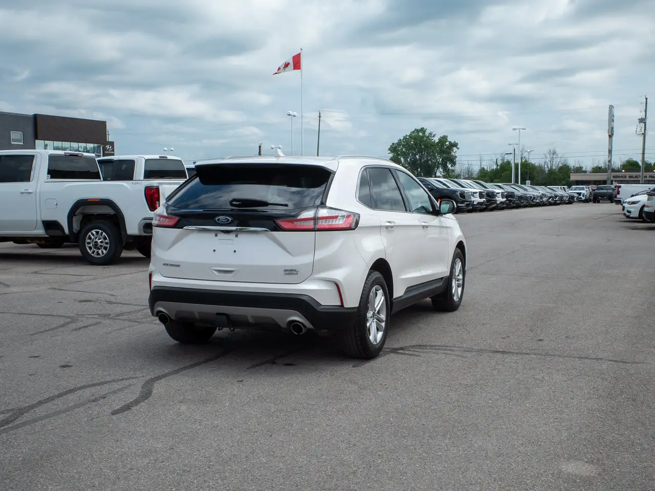Ford Edge photo Ford Edge