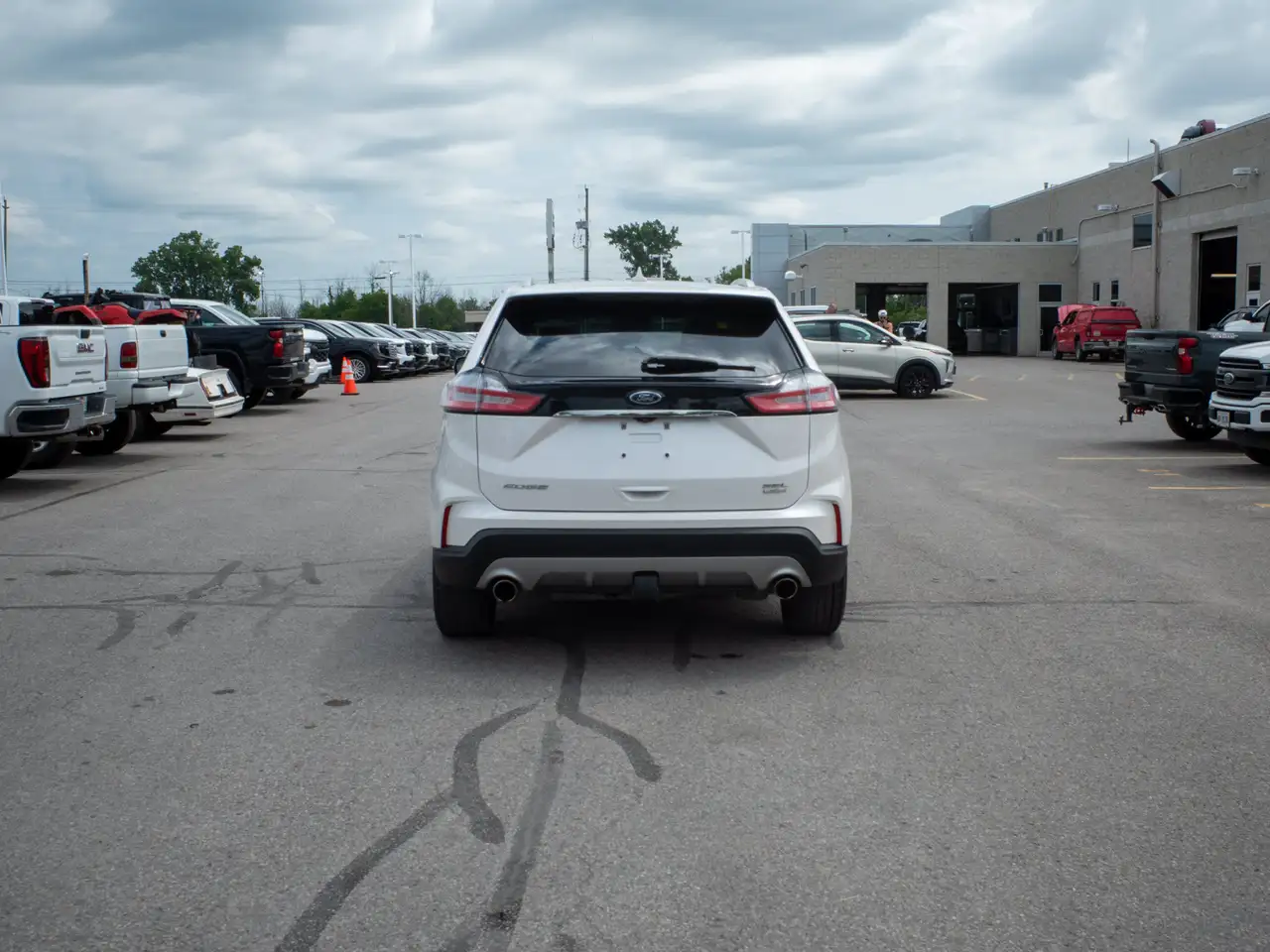 Ford Edge photo Ford Edge