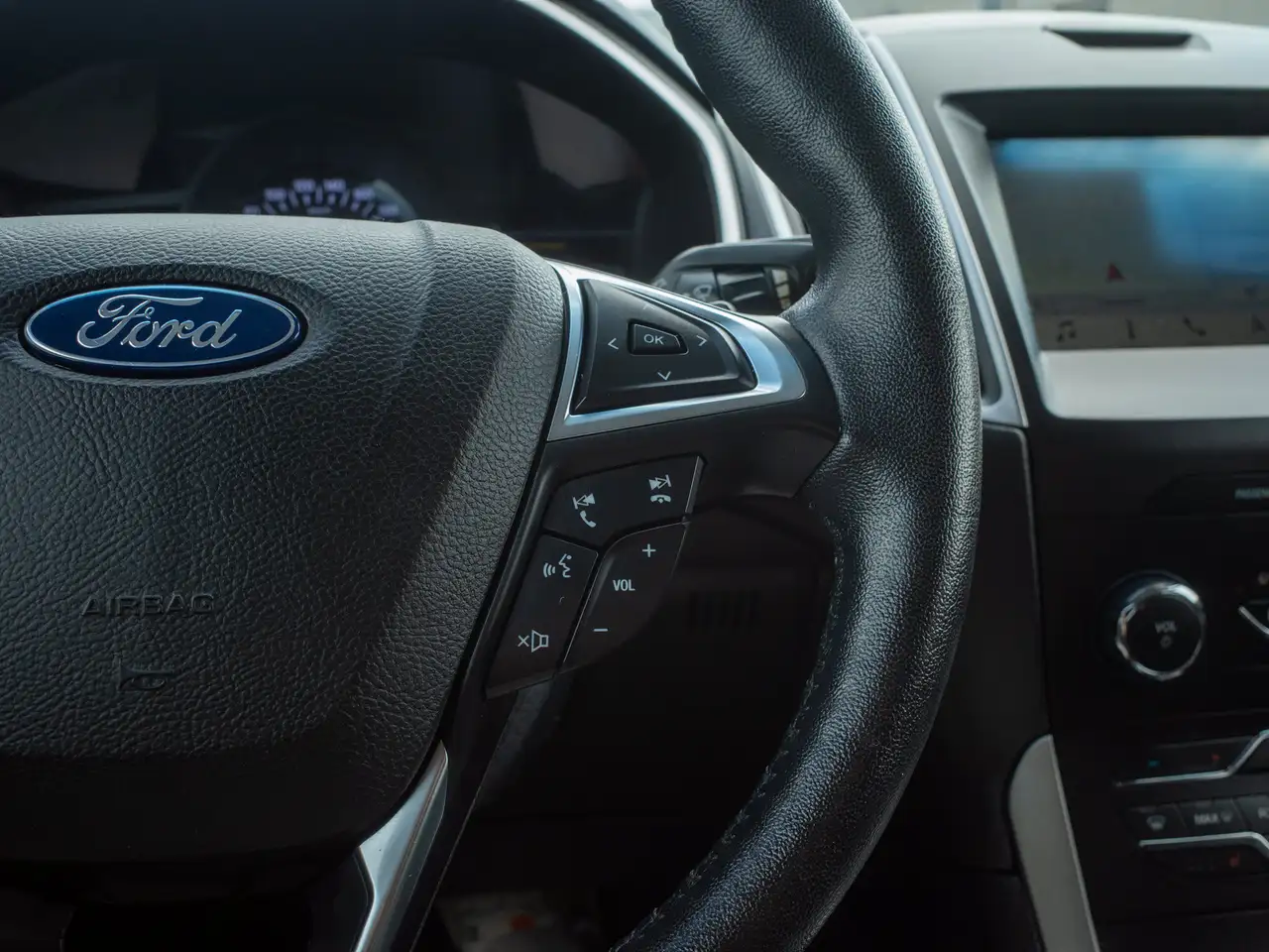 Ford Edge photo Ford Edge