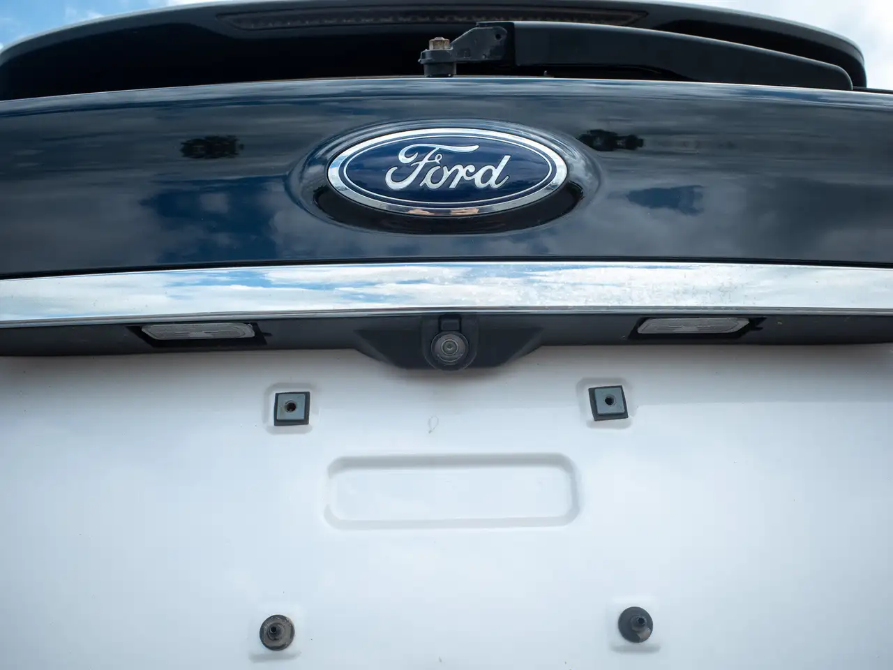 Ford Edge photo Ford Edge