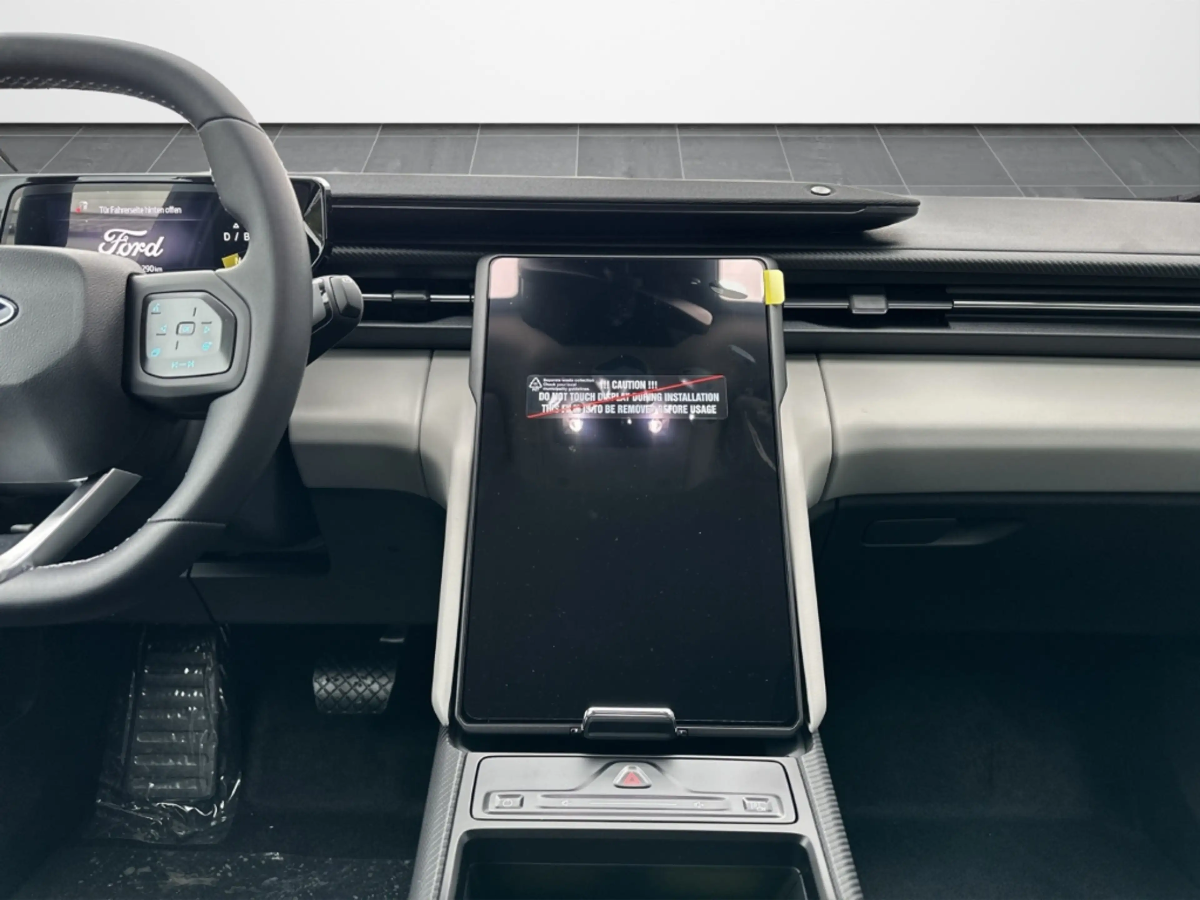 Ford Explorer Premium RWD PREMIUM AHK Panorama Navi Digitales Co — photo 9