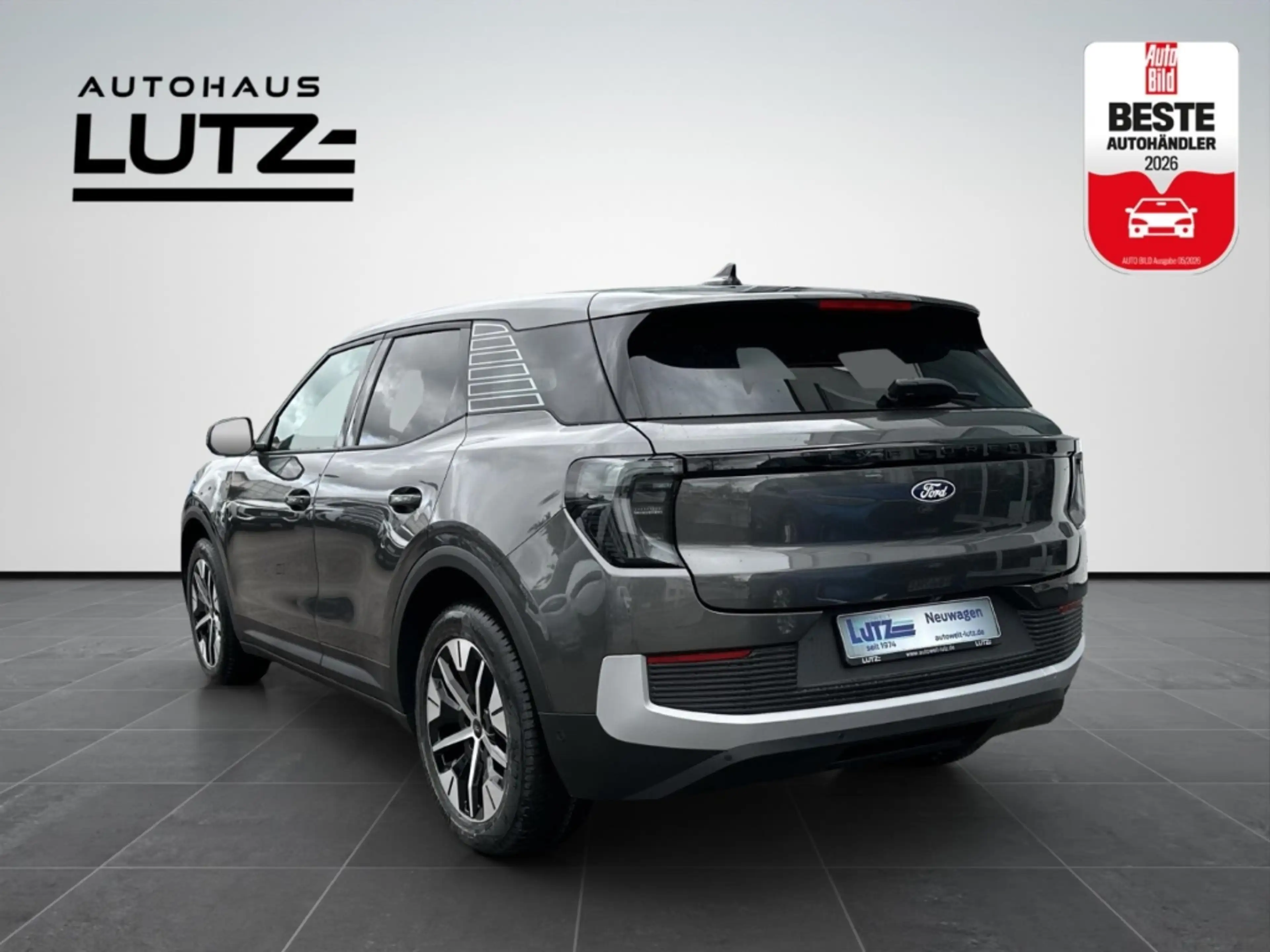 Ford Explorer Premium RWD PREMIUM AHK Panorama Navi Digitales Co — photo 4